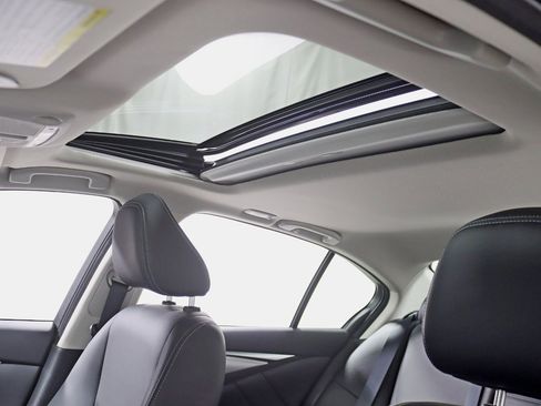 Used 2023 INFINITI Q50 Luxe w/ Cargo Package image 26