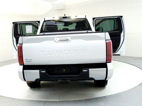Used 2022 Toyota Tundra Limited image 11