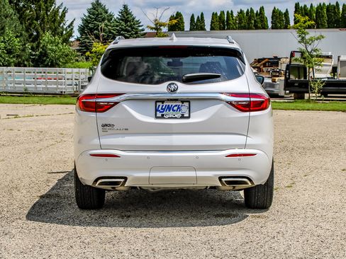 Used 2021 Buick Enclave Avenir w/ Avenir Technology Package AWD/4WD image 3