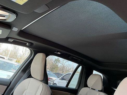 New 2026 Volvo XC90 T8 Plus w/ Protection Package AWD/4WD image 17