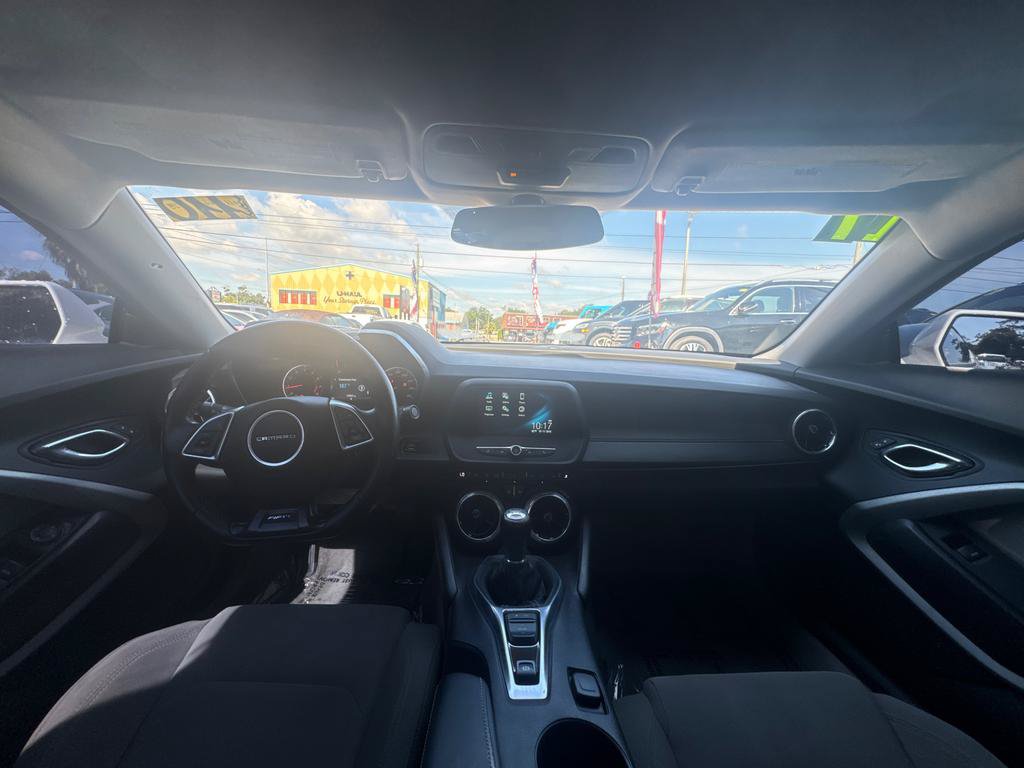 Used 2017 Chevrolet Camaro LT RWD image 19