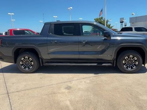 New 2026 GMC Sierra EV Elevation image 9