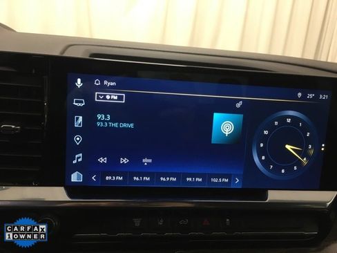 Used 2024 Chevrolet Silverado 2500 LT w/ Convenience Package image 27