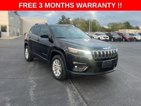 Used 2019 Jeep Cherokee Latitude w/ Popular Appearance Group AWD/4WD image 2