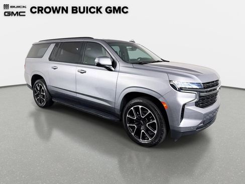 Certified 2021 Chevrolet Suburban RST w/ Luxury Package RWD image 3