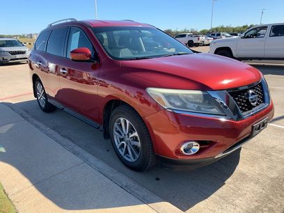Used 2015 Nissan Pathfinder SV