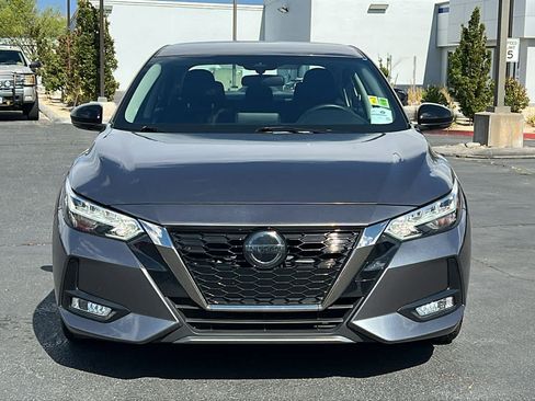 Used 2021 Nissan Sentra SR FWD image 2