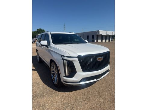 Used 2025 Cadillac Escalade Sport w/ Touring Package AWD/4WD image 7