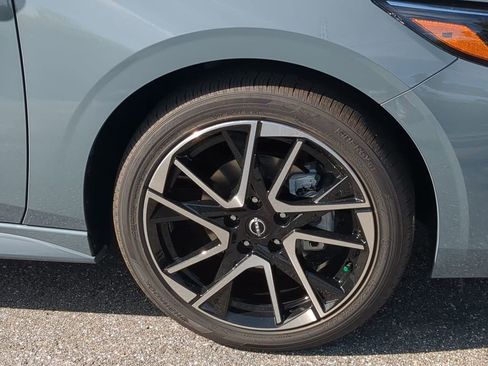 New 2025 Nissan Sentra SR w/ SR Premium Package image 11