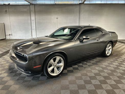 Used 2015 Dodge Challenger R/T Plus image 1