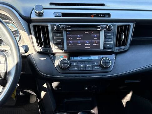 Used 2017 Toyota RAV4 XLE w/ Plus Special Value Package AWD/4WD image 10
