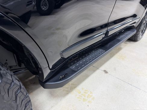 Used 2018 Toyota Land Cruiser image 23