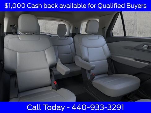 New 2026 Ford Explorer Active w/ Active Comfort Package AWD/4WD image 13