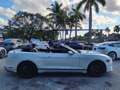 Used 2022 Ford Mustang Premium RWD image 48