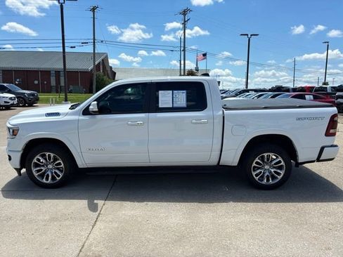 Used 2022 RAM 1500 Laramie w/ Sport Appearance Package AWD/4WD image 4