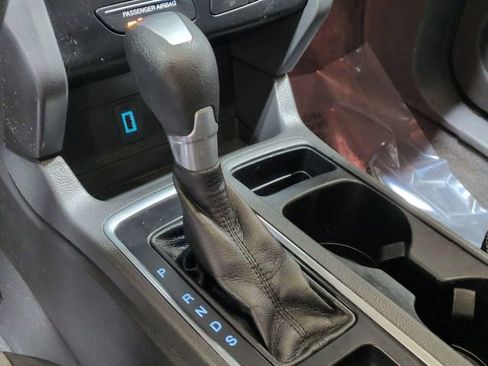 Used 2017 Ford Escape SE w/ SE Cold Weather Package image 15