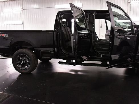 New 2026 Ford F250 XL w/ STX Appearance Package AWD/4WD image 30