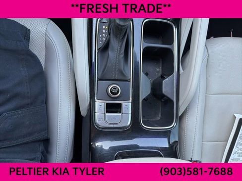 Used 2020 Kia Telluride S FWD image 22