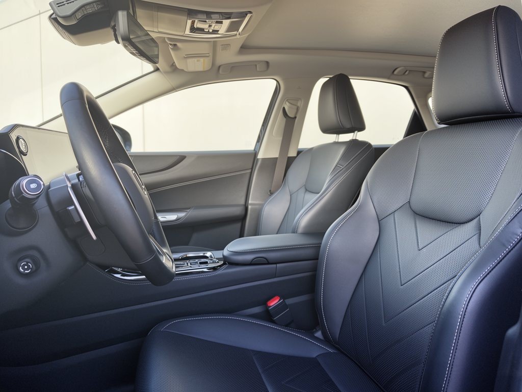 Certified 2026 Lexus NX 350 AWD w/ Accessory Package (2T) image 5