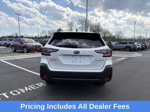 Certified 2025 Subaru Outback Premium AWD/4WD image 10