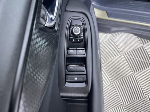 Used 2023 Subaru Outback Premium image 13