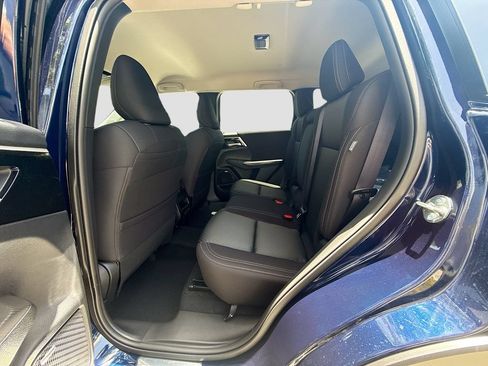 New 2026 Mitsubishi Outlander ES FWD image 24