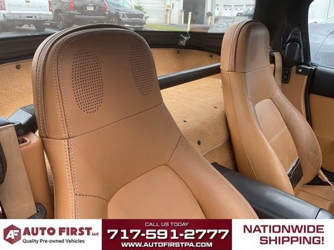 Used 1996 MAZDA MX-5 Miata RWD image 8