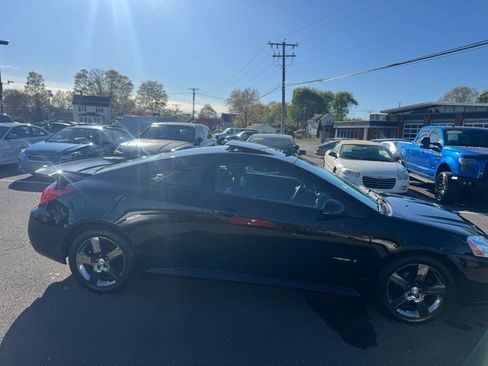 Used 2008 Pontiac G6 GXP w/ Sun And Sound Package FWD image 4