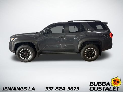 Used 2026 Toyota 4Runner TRD Off-Road Premium AWD/4WD image 2