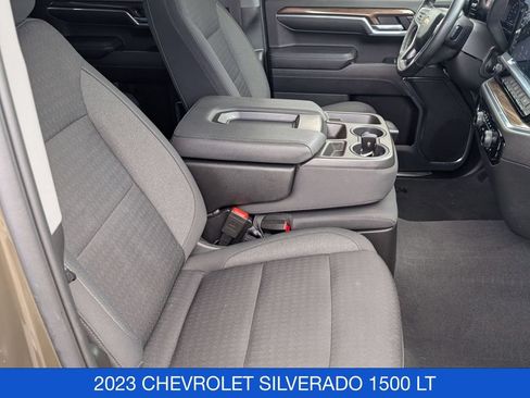 Used 2023 Chevrolet Silverado 1500 LT AWD/4WD image 31