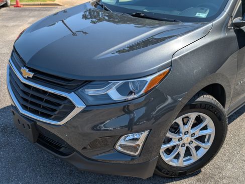 Used 2020 Chevrolet Equinox LT FWD image 18