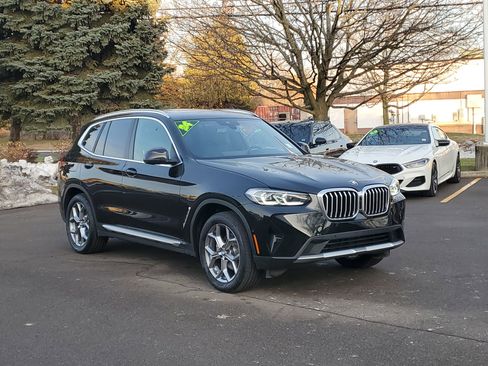 Certified 2024 BMW X3 xDrive30i w/ Premium Package image 4