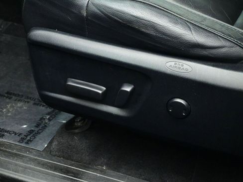 Used 2019 Toyota Tundra Limited w/ Limited Premium Package image 20