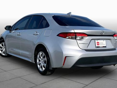 Used 2024 Toyota Corolla LE FWD image 12