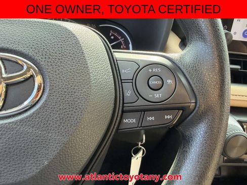 Certified 2023 Toyota RAV4 LE AWD/4WD image 35