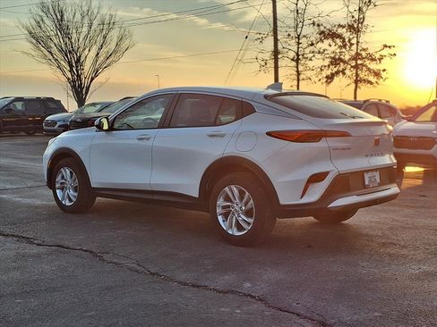 Used 2024 Buick Envista Preferred w/ Convenience I Package image 32