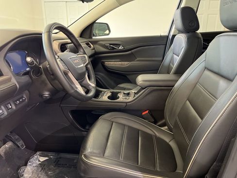 Used 2023 GMC Acadia Denali w/ Denali Ultimate Package AWD/4WD image 14