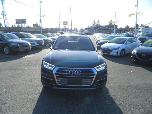 Used 2018 Audi Q5 2.0T Premium Plus w/ Premium Plus Package image 3