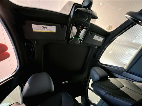 Used 2024 BMW M340i xDrive image 25