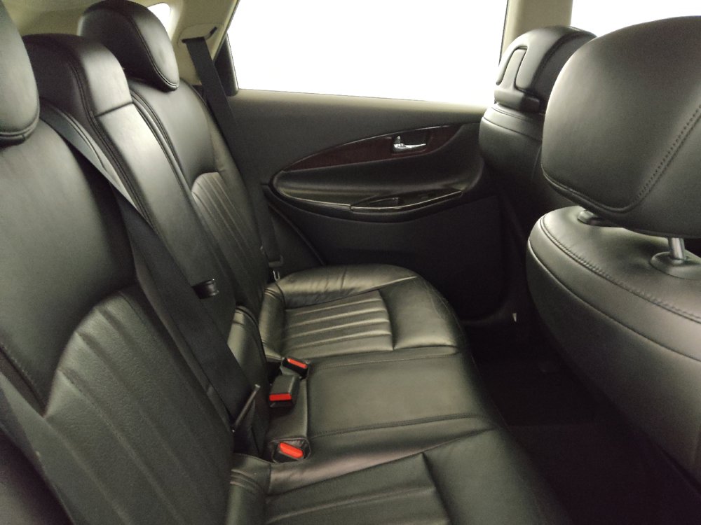 Used 2016 INFINITI QX50 AWD w/ Deluxe Touring Package image 19