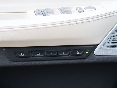 Used 2019 BMW 750i xDrive w/ Luxury Rear Seating Package image 57