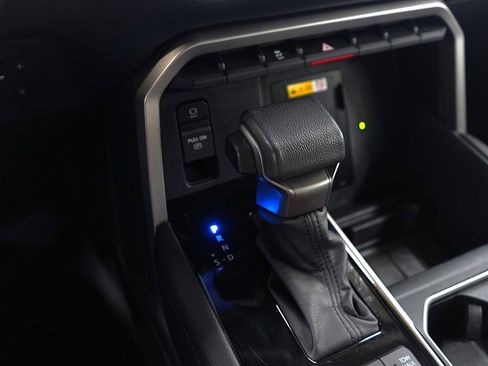 Used 2023 Toyota Tundra Limited w/ Power Package image 22