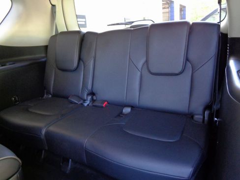 Used 2024 INFINITI QX80 Luxe w/ Cargo Package AWD/4WD image 17