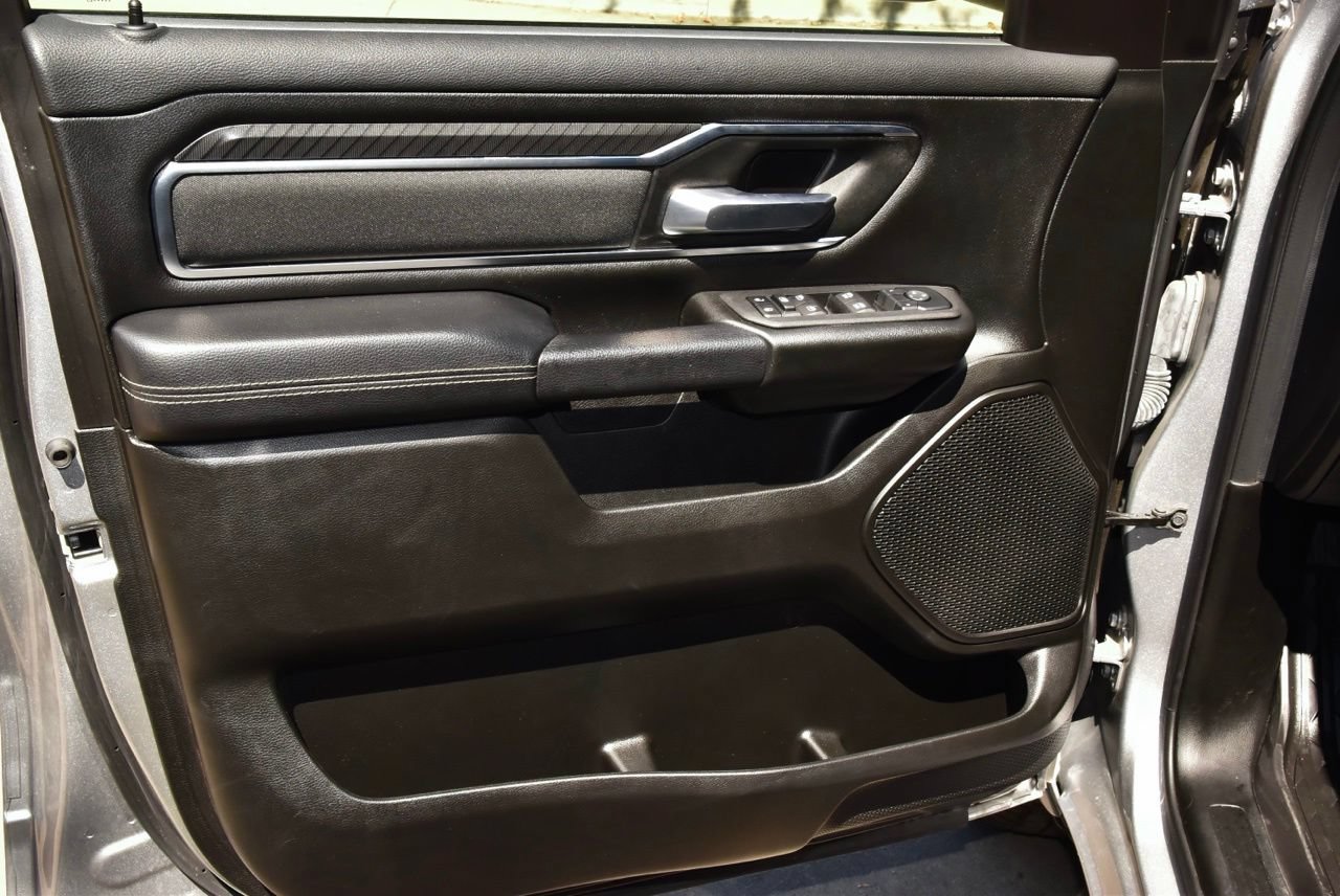 Used 2025 RAM 1500 Big Horn RWD image 34