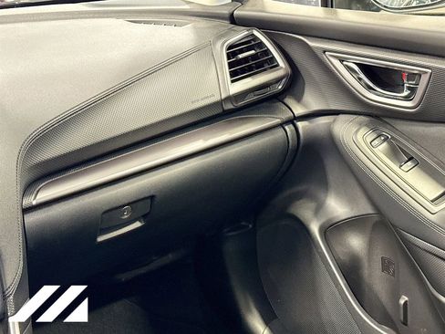 Used 2023 Subaru Forester Premium AWD/4WD image 25