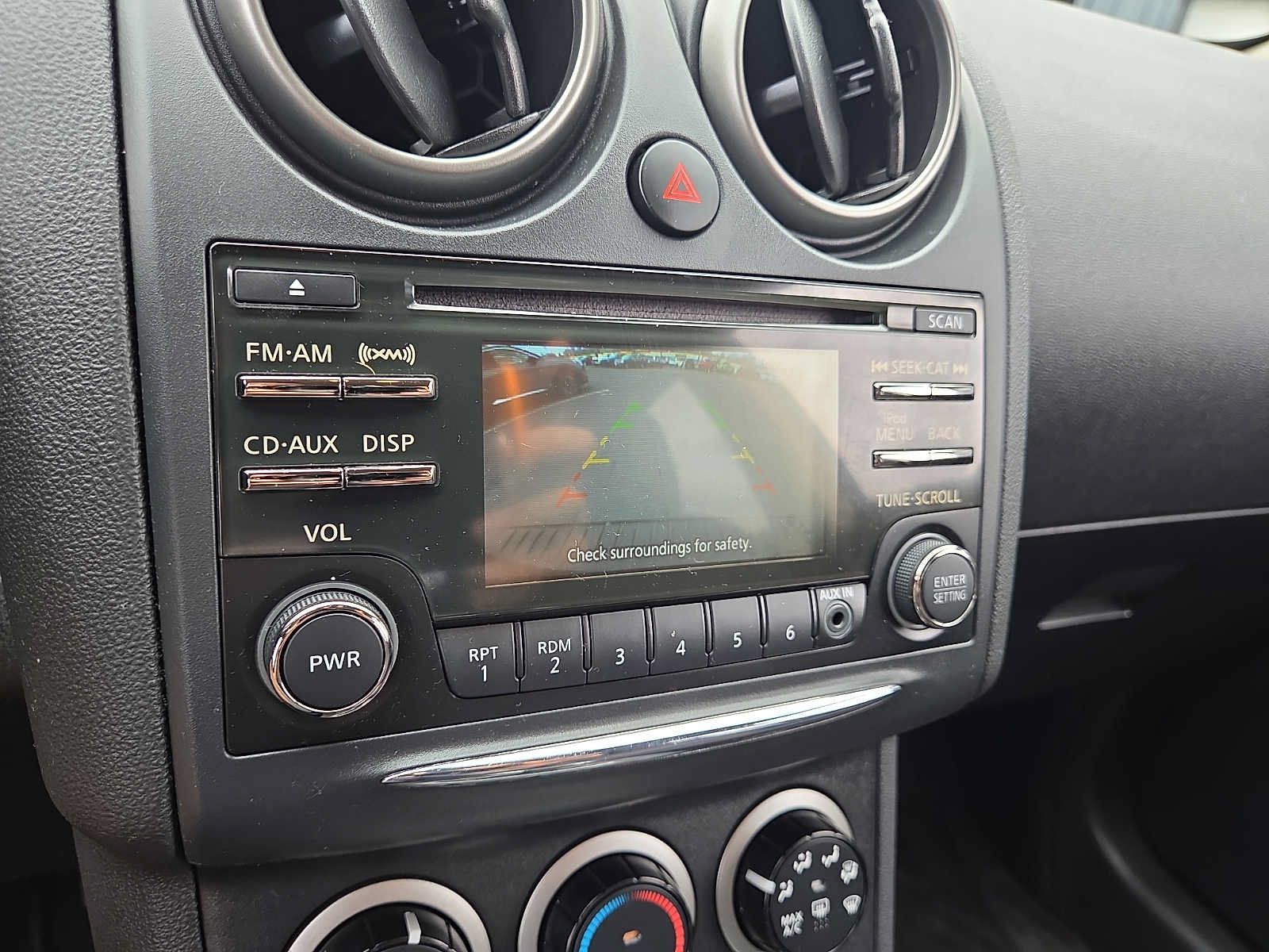Used 2013 Nissan Rogue SV AWD/4WD image 18