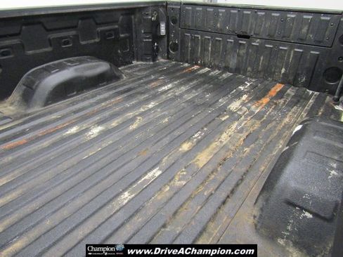 Used 2024 GMC Sierra 2500 AT4 w/ Technology Package image 23