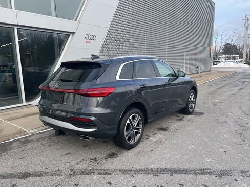 Used 2025 Audi Q5 Premium Plus image 26