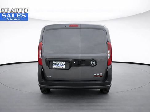 Used 2019 RAM ProMaster City Tradesman image 4