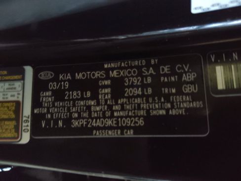 Used 2019 Kia Forte LXS FWD image 33
